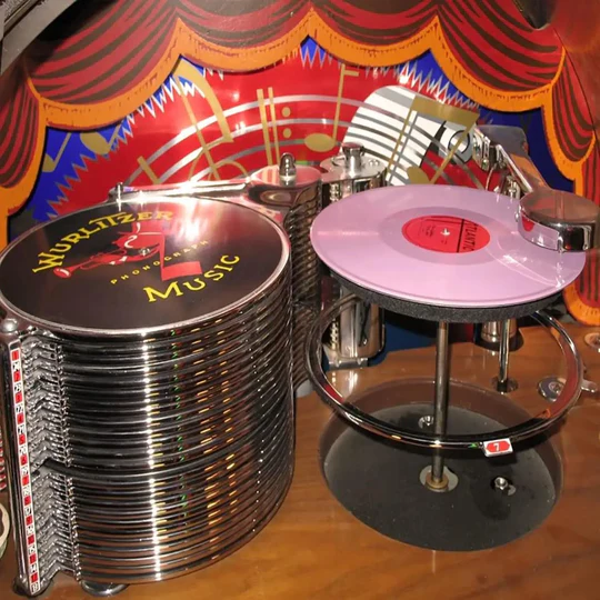 1946 wurlitzer model 1015 vinyl jukebox 1946 wurlitzer model 1015 vinyl jukebox