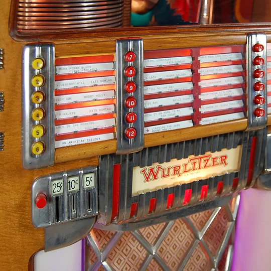 1946 wurlitzer model 1015 vinyl jukebox 1946 wurlitzer model 1015 vinyl jukebox